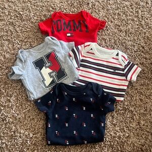 Baby boy designer Tommy Hilfiger bundle 🖤